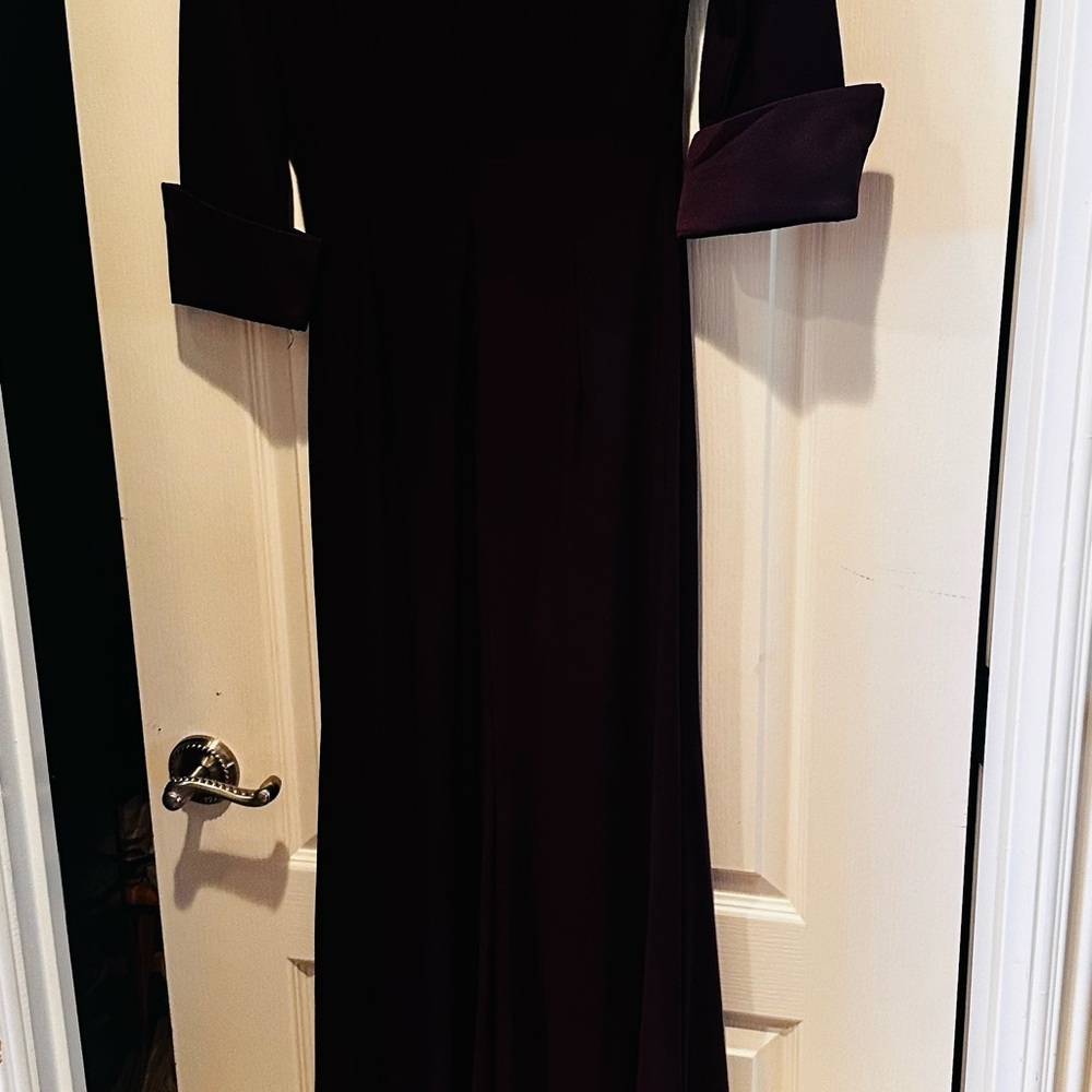 Jessica Howard Purple Sleeveless Cocktail Gown
